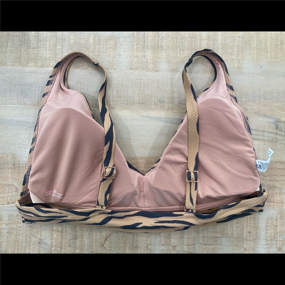 Aerie zebra print pull on triangle scoop bikini top animal print - Picture 11 of 11